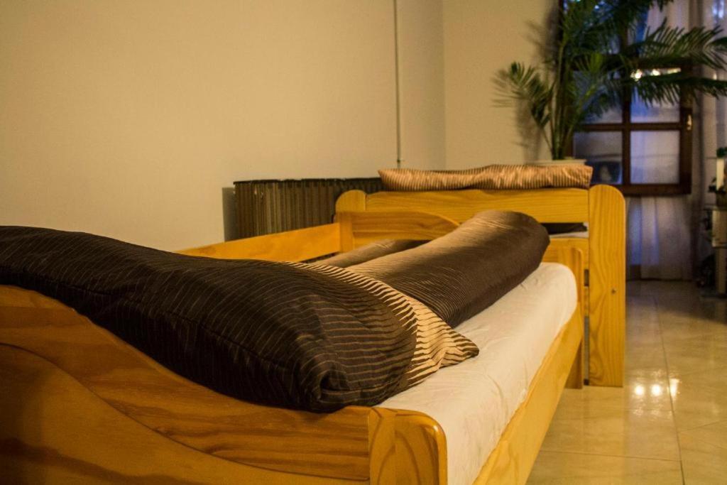 Brassoi Vendeghaz Hotel Miskolc Luaran gambar