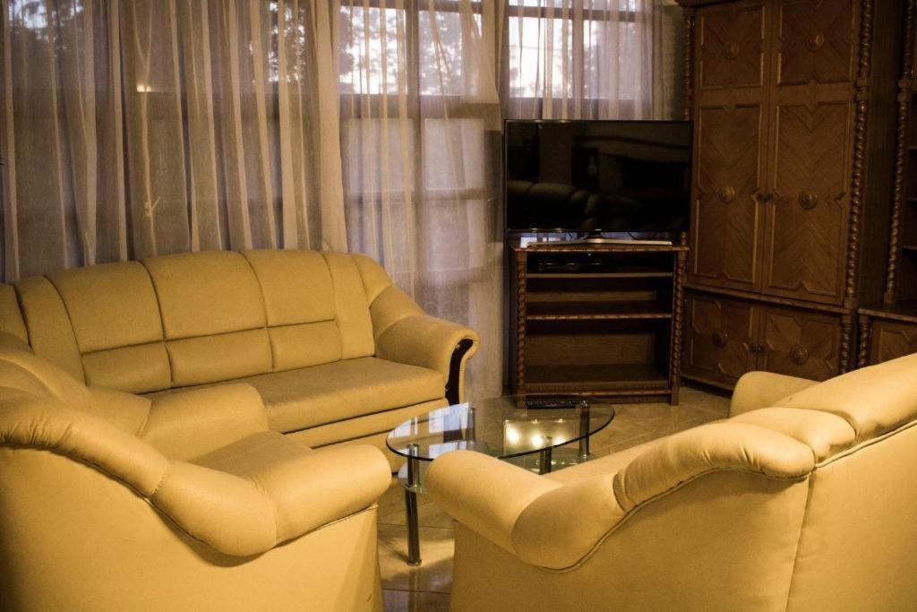 Brassoi Vendeghaz Hotel Miskolc Luaran gambar