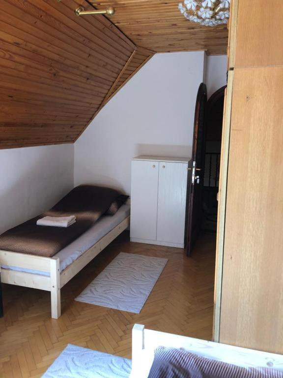 Brassoi Vendeghaz Hotel Miskolc Luaran gambar